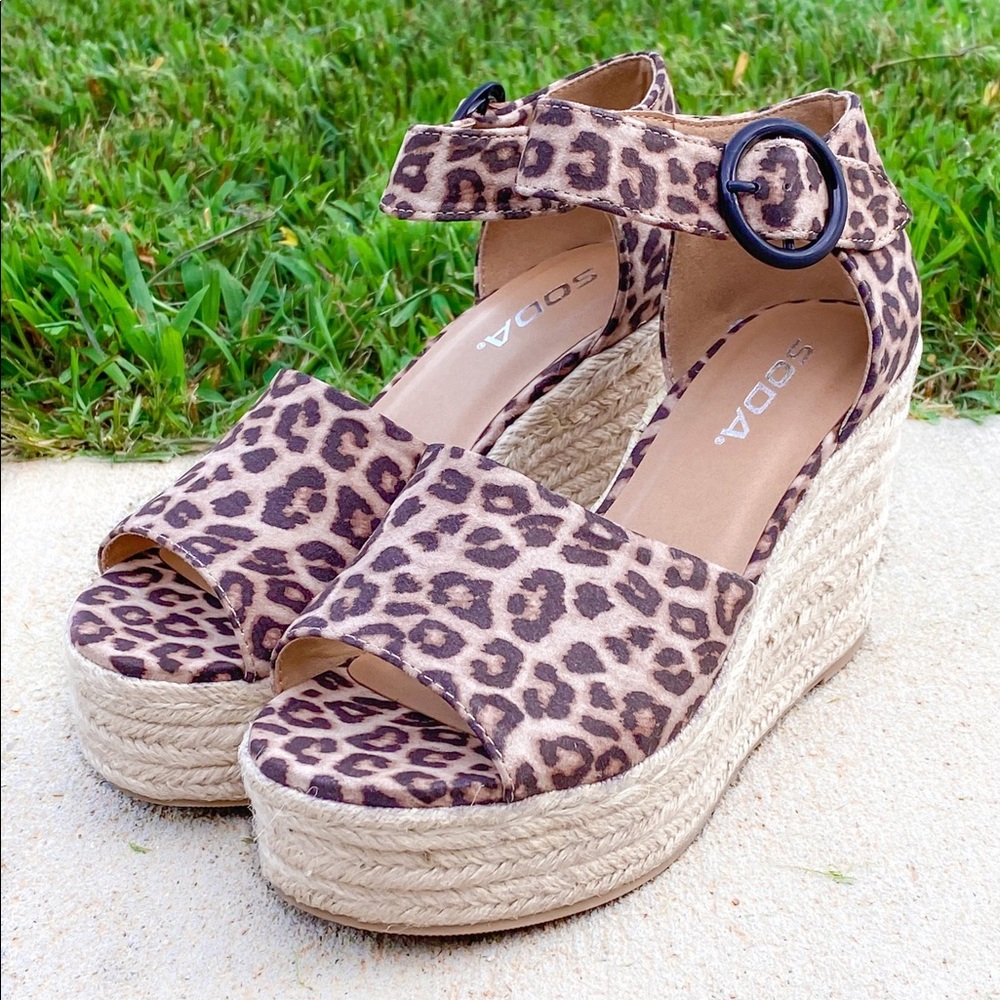 Cheetah Print Wedges